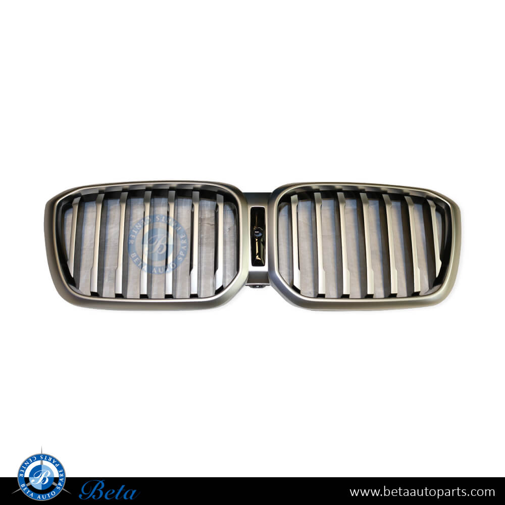 Radiator Grille with Camera Hole for BMW X3 G01 LCI 2022-Up models, Part Number 51137931236 Radiator Grille with Camera Hole for BMW X3 G01 LCI 2022-Up models, Part Number 51137931236